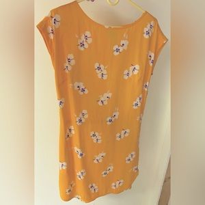Patagonia— Women’s Dress— yellow with flowers